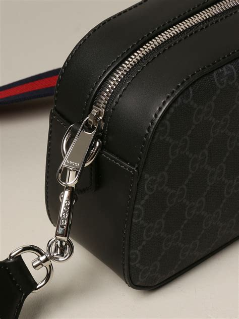 borsa gucci nera in tessuto gg supreme con web|Borsa a tracolla GG Supreme in Nero .